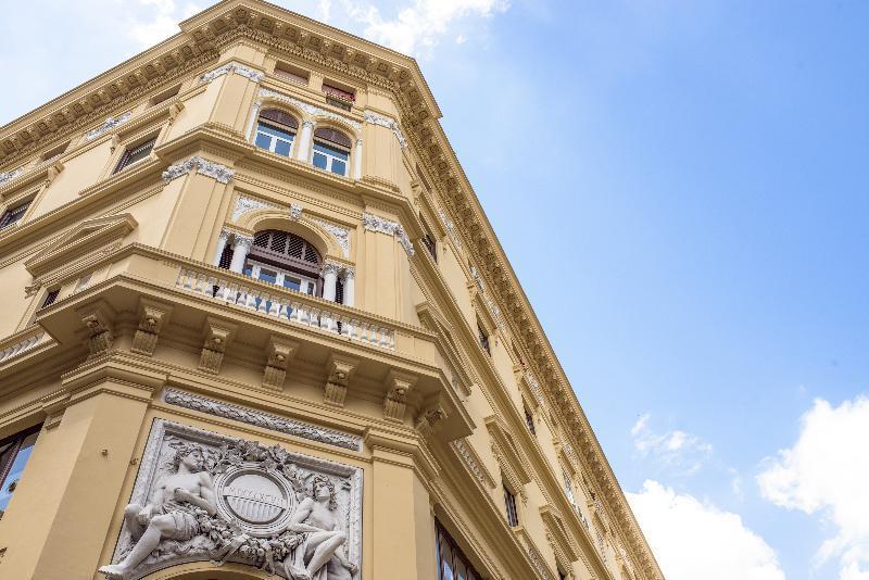 Pretaloger Verdi 18 Neapol Zewnętrze zdjęcie